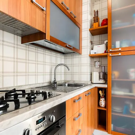 Hostdomus - Oasi Free Garage And Pool Appartement
